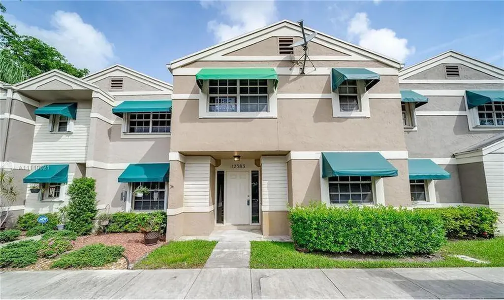 12383 SW 52nd Street Cooper City FL 33330