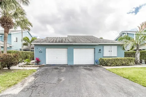 3787 Island Club Circle E Lake Worth FL 33462