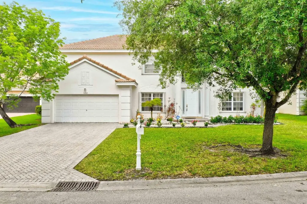 5265 NW 95th Avenue Coral Springs FL 33076