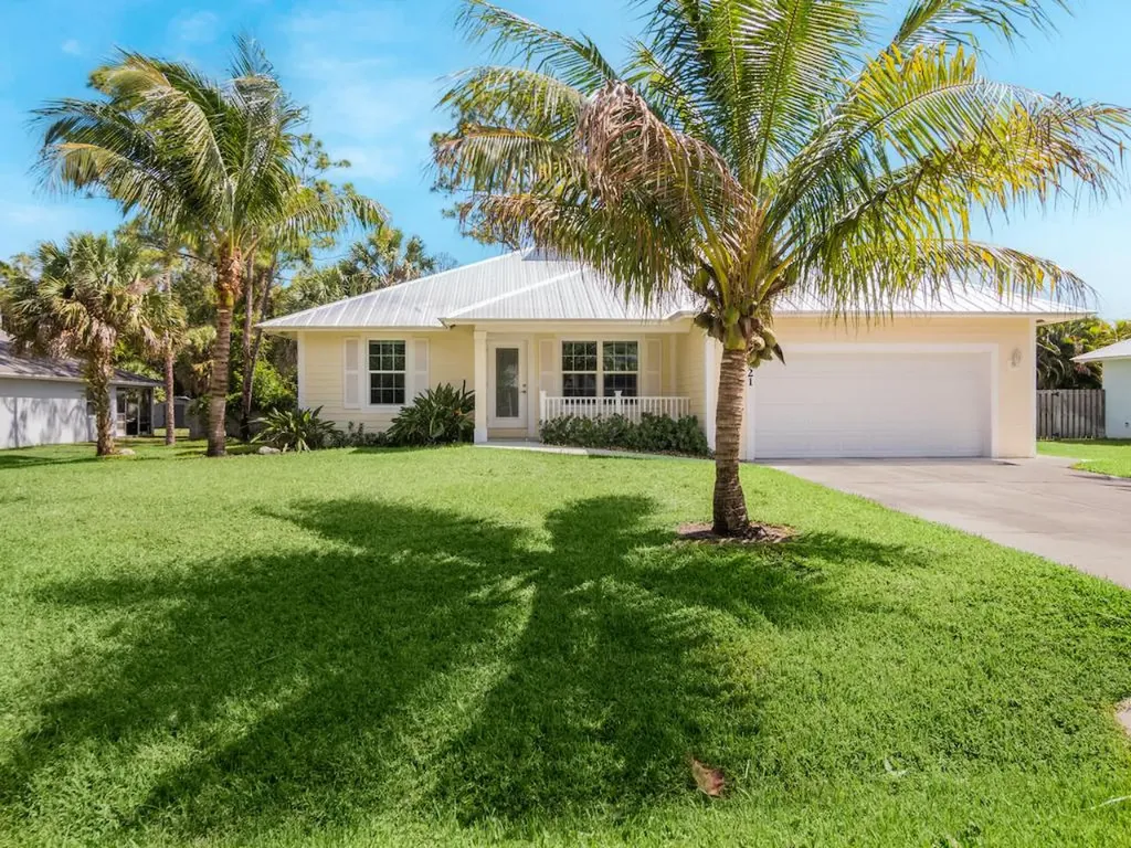 3921 SE Dixie Ross Street Stuart FL 34997