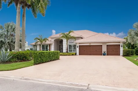 7830 Woodsmuir Drive Palm Beach Gardens FL 33412