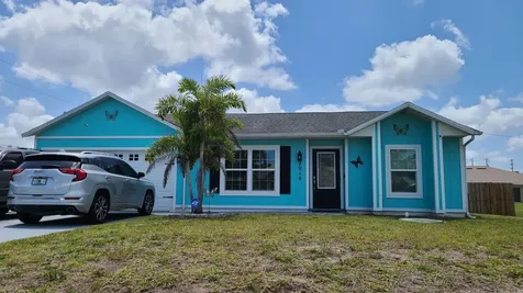 2014 SW Larchmont Lane Port St Lucie FL 34984