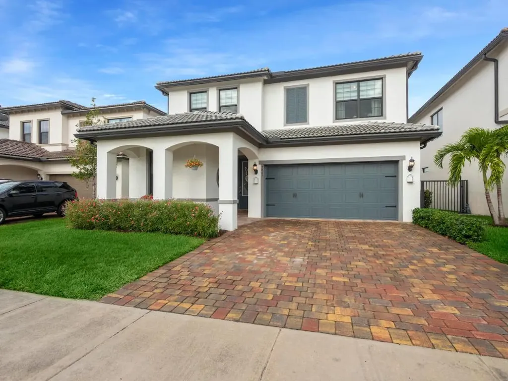 4845 San Fratello Circle Lake Worth FL 33467