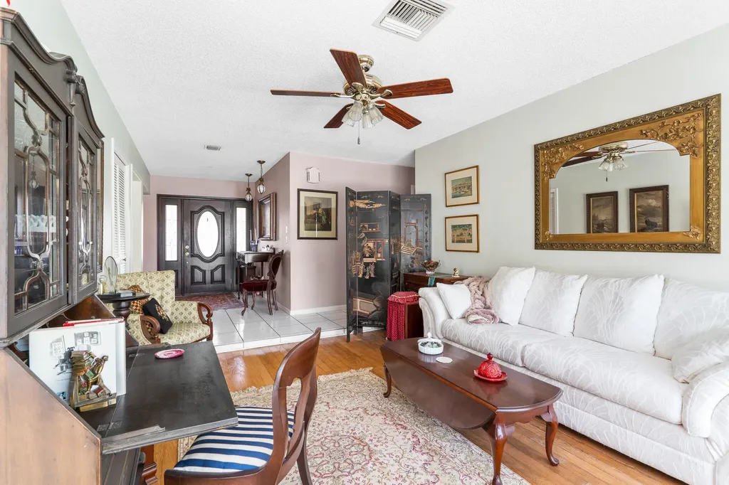 530 NW 14th Street Delray Beach FL 33444