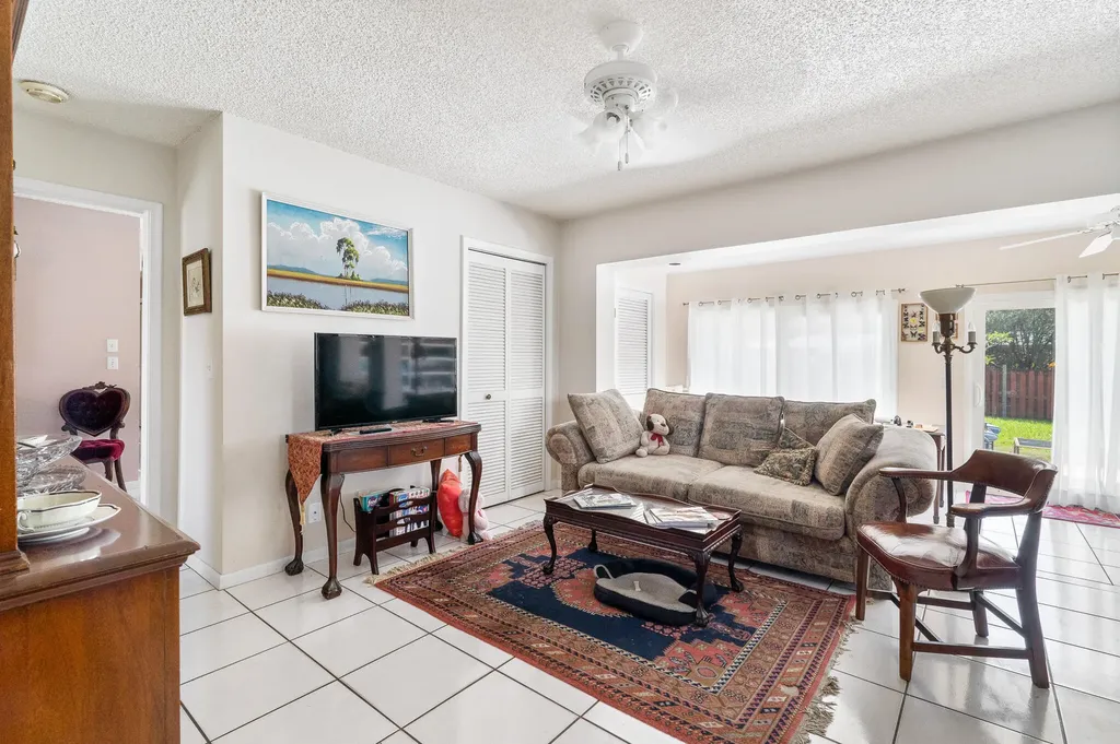 530 NW 14th Street Delray Beach FL 33444