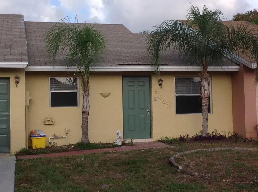 5692 Wingham Way Lake Worth FL 33463