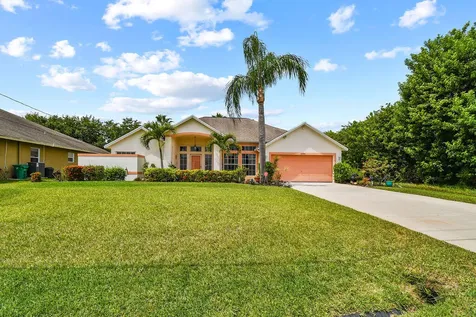 2266 SW Monterrey Lane Port St Lucie FL 34953