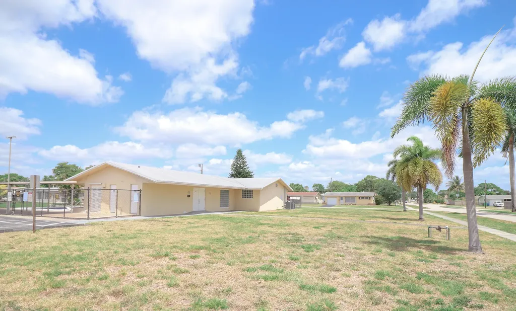 6801 NW 29th Street Sunrise FL 33313