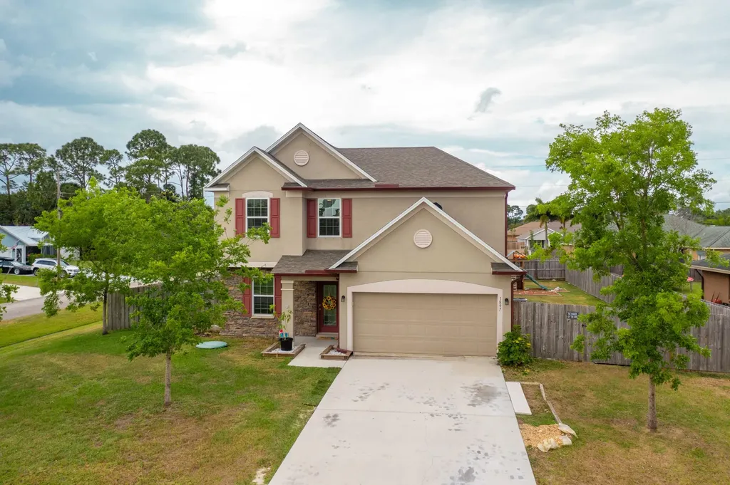 1897 SW Whipple Avenue Port St Lucie FL 34953