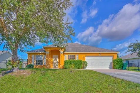 284 SW Kestor Drive Port St Lucie FL 34953