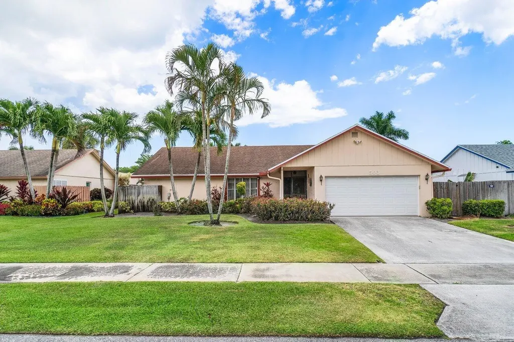 563 NW 45th Drive Delray Beach FL 33445