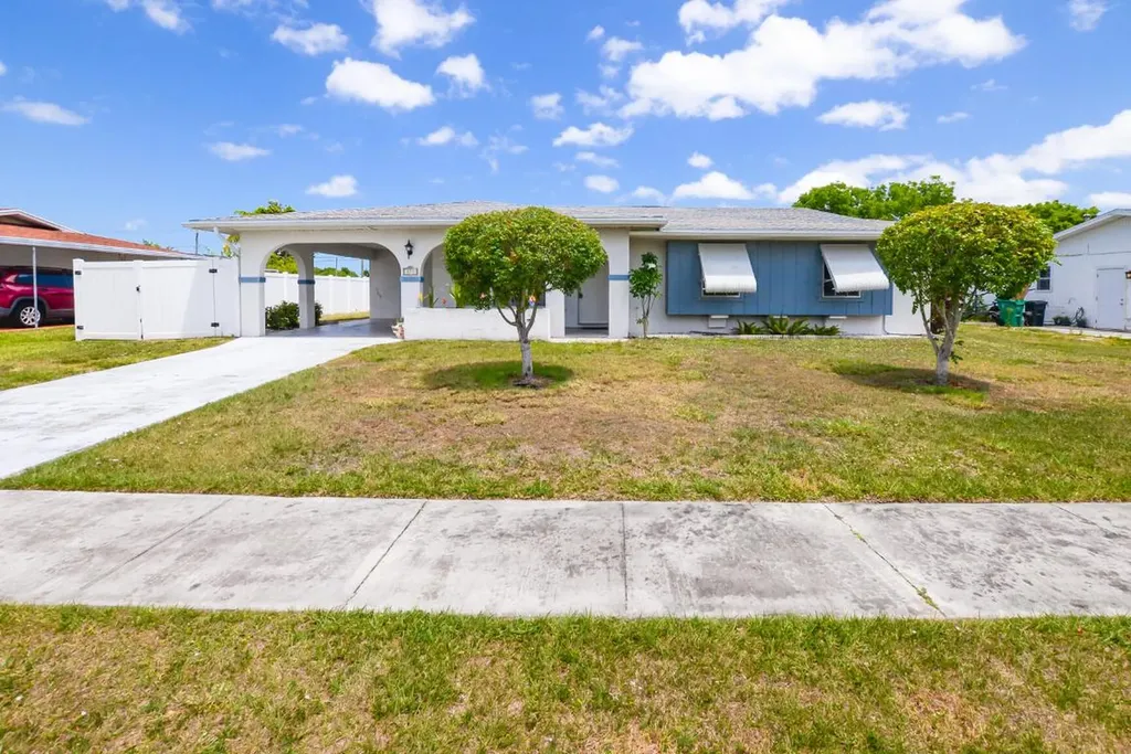 873 SW Goodrich Street Port St Lucie FL 34983