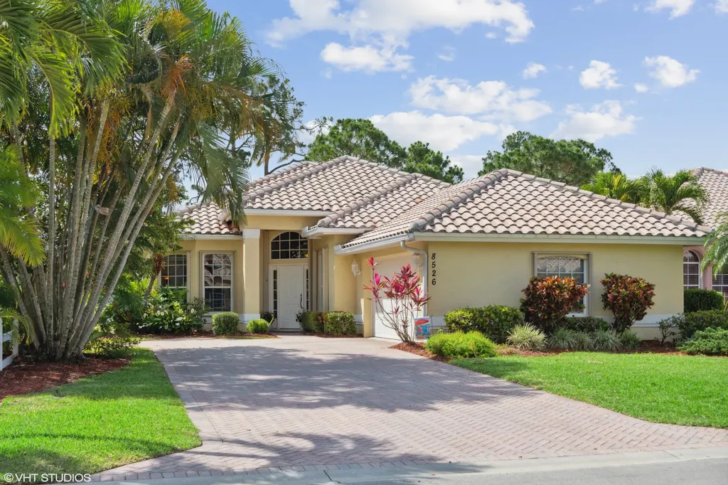 8526 Belfry Place Port St Lucie FL 34986