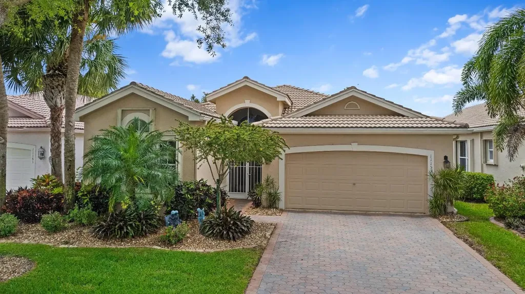 11153 Kaui Court Boynton Beach FL 33437