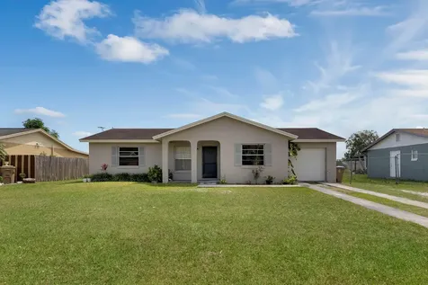 628 Royal Palm Drive Kissimmee FL 34743