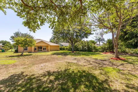 326 SW Panther Trace Port St Lucie FL 34953