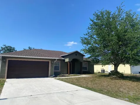 541 SW Halkell Avenue Port St Lucie FL 34953
