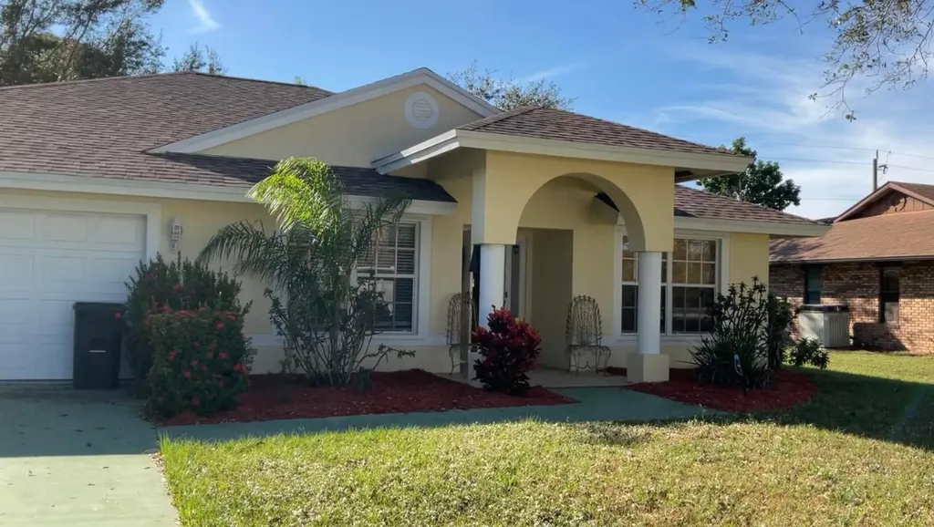 2088 SE Camilo Street Port St Lucie FL 34952
