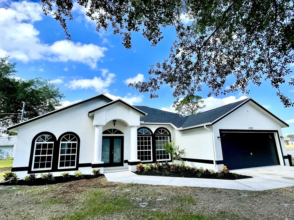1102 SW Kapok Avenue Port St Lucie FL 34953