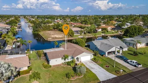 1311 SE 11th Avenue Cape Coral FL 33990