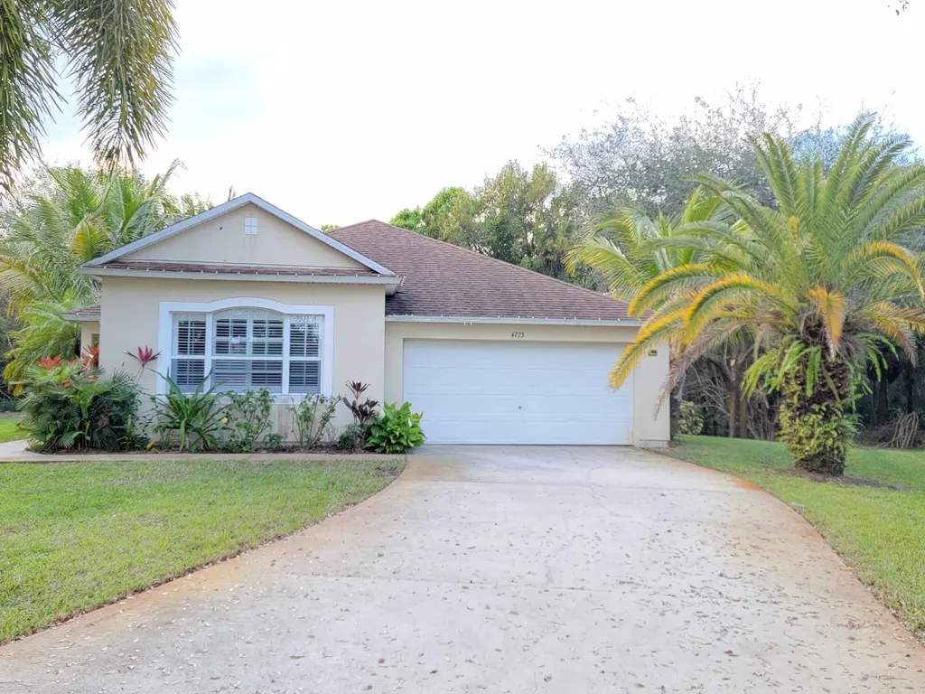 4723 51st Court Vero Beach FL 32967