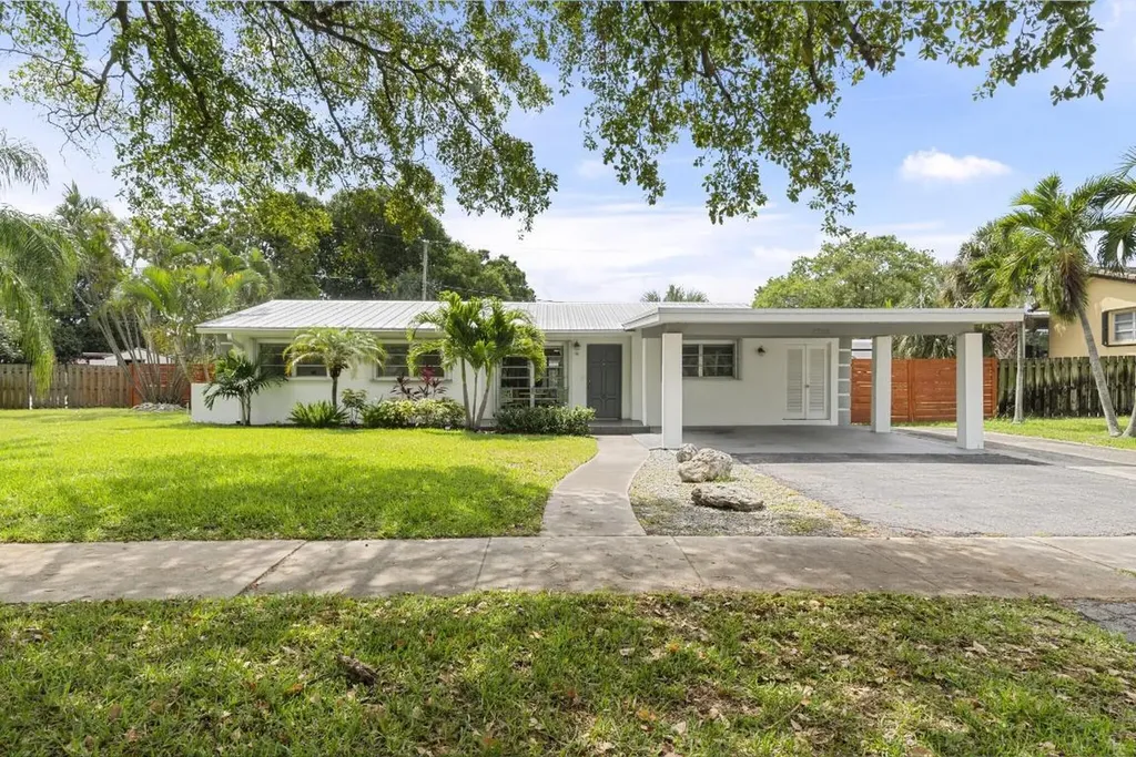 3708 Lake Osborne Drive Lake Worth Beach FL 33461