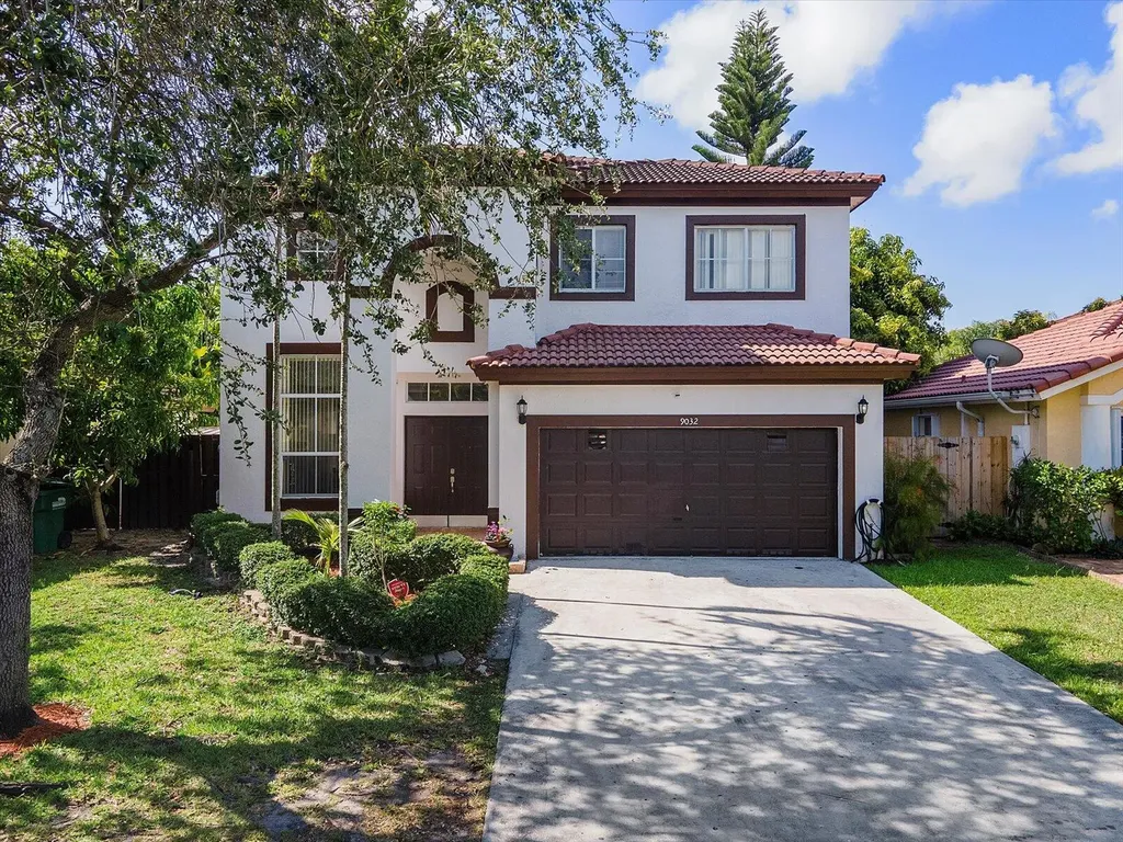 9032 SW 215th Street Cutler Bay FL 33189