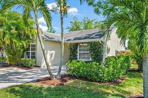 286 Palmetto Court Jupiter FL 33458