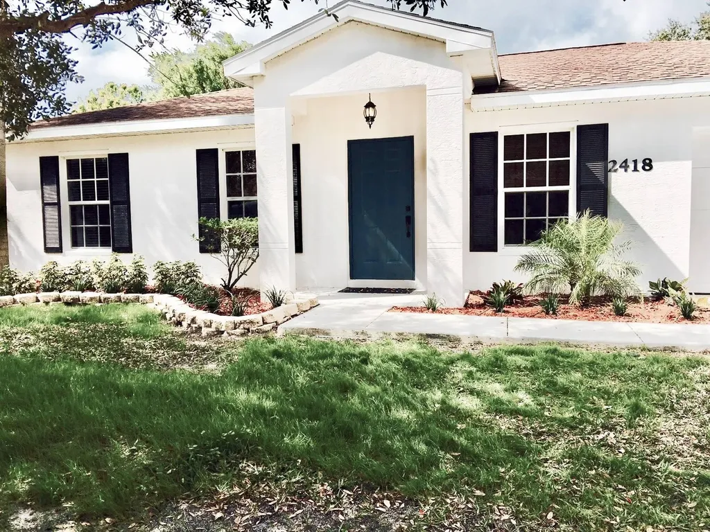 2418 SW Carpenter Street Port St Lucie FL 34984