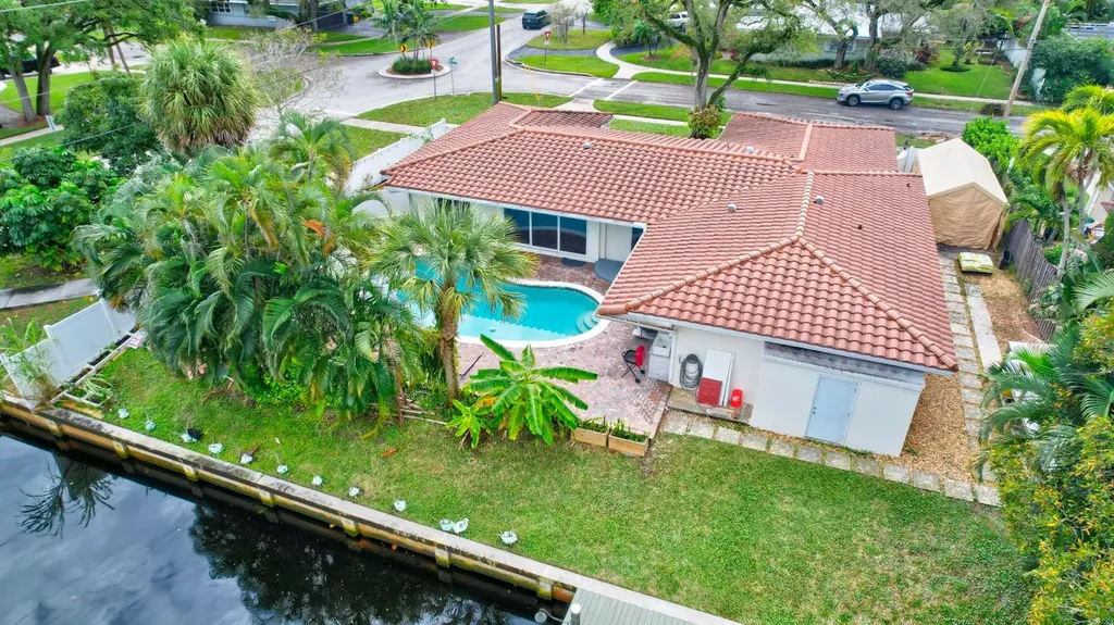 701 W Royal Palm Road Boca Raton FL 33486