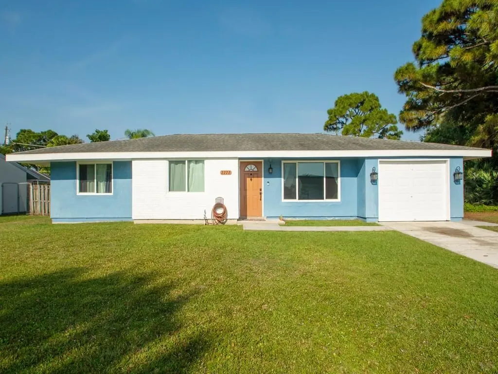 2272 SE Midtown Road Port St Lucie FL 34952