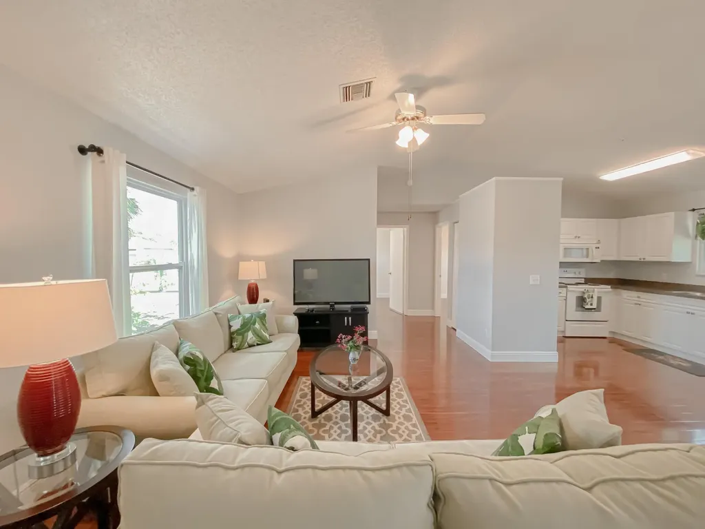 780 2nd Street SW Vero Beach FL 32962