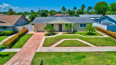 109 Seminole Lane Boca Raton FL 33487