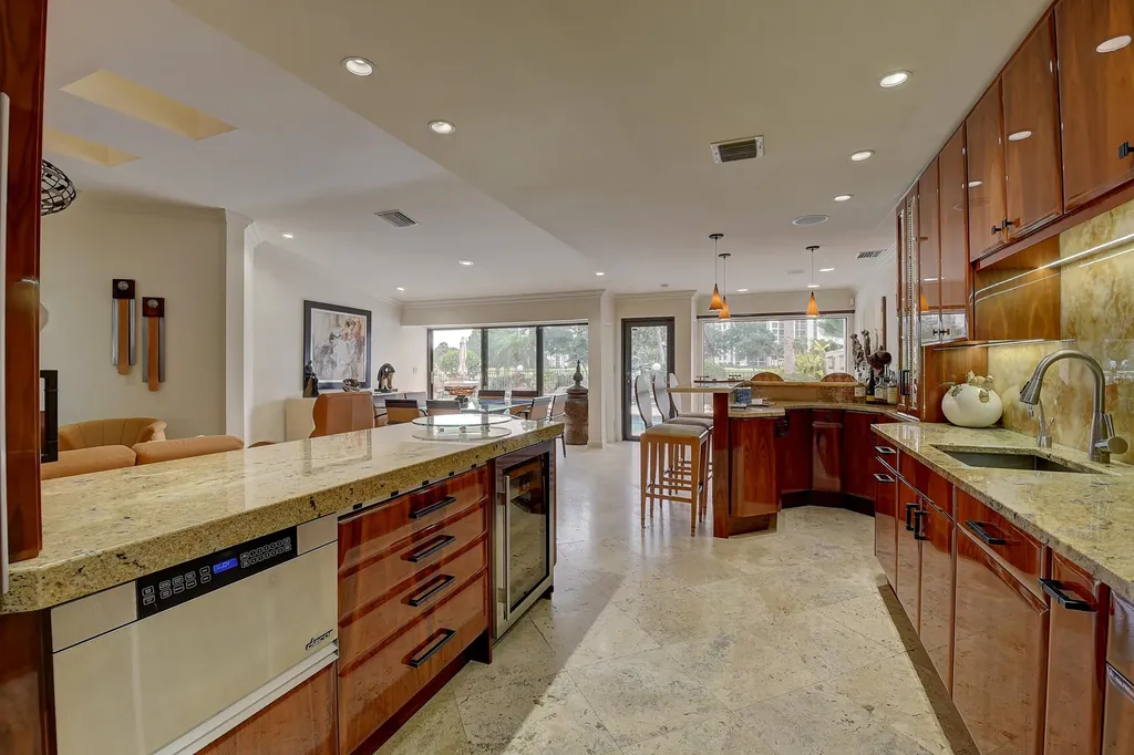 20426 Linksview Drive Boca Raton FL 33434