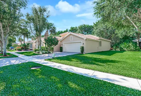 6802 Watertown Drive Boynton Beach FL 33437
