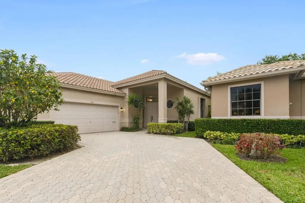 4405 Barclay Fair Way Lake Worth FL 33449