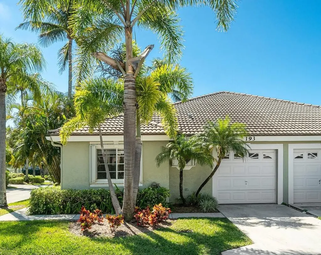 193 N Lakeshore Drive Hypoluxo FL 33462