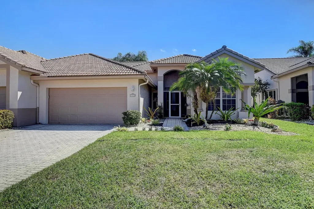 8985 Shoal Creek Lane Boynton Beach FL 33472