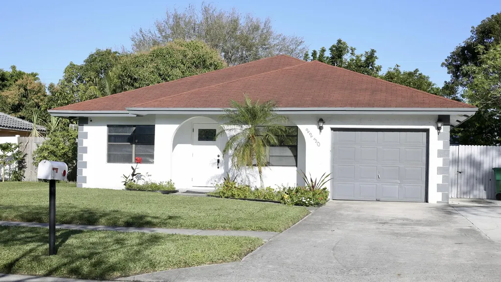 2230 NW 55th Terrace Lauderhill FL 33313
