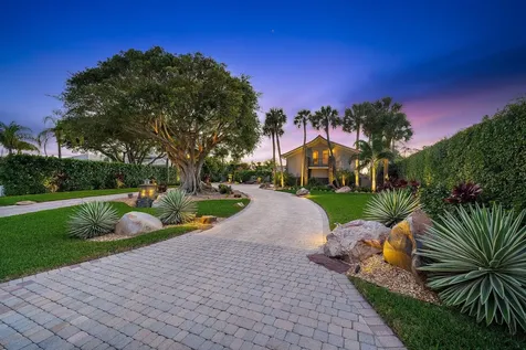 90 Lighthouse Drive Jupiter Inlet Colony FL 33469