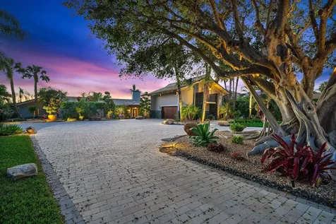 90 Lighthouse Drive Jupiter Inlet Colony FL 33469