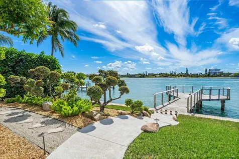 90 Lighthouse Drive Jupiter Inlet Colony FL 33469