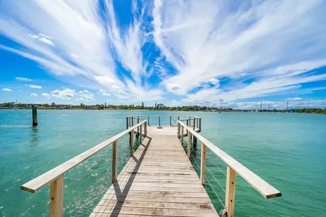 90 Lighthouse Drive Jupiter Inlet Colony FL 33469