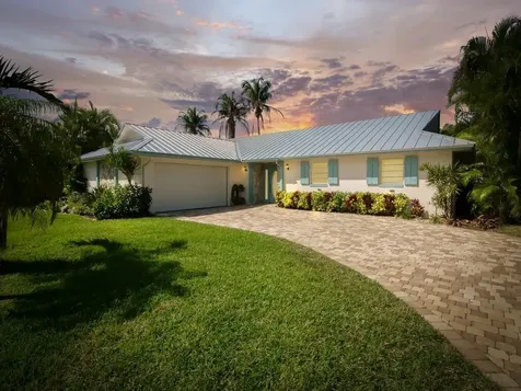 139 Parliament Court Hutchinson Island FL 34949
