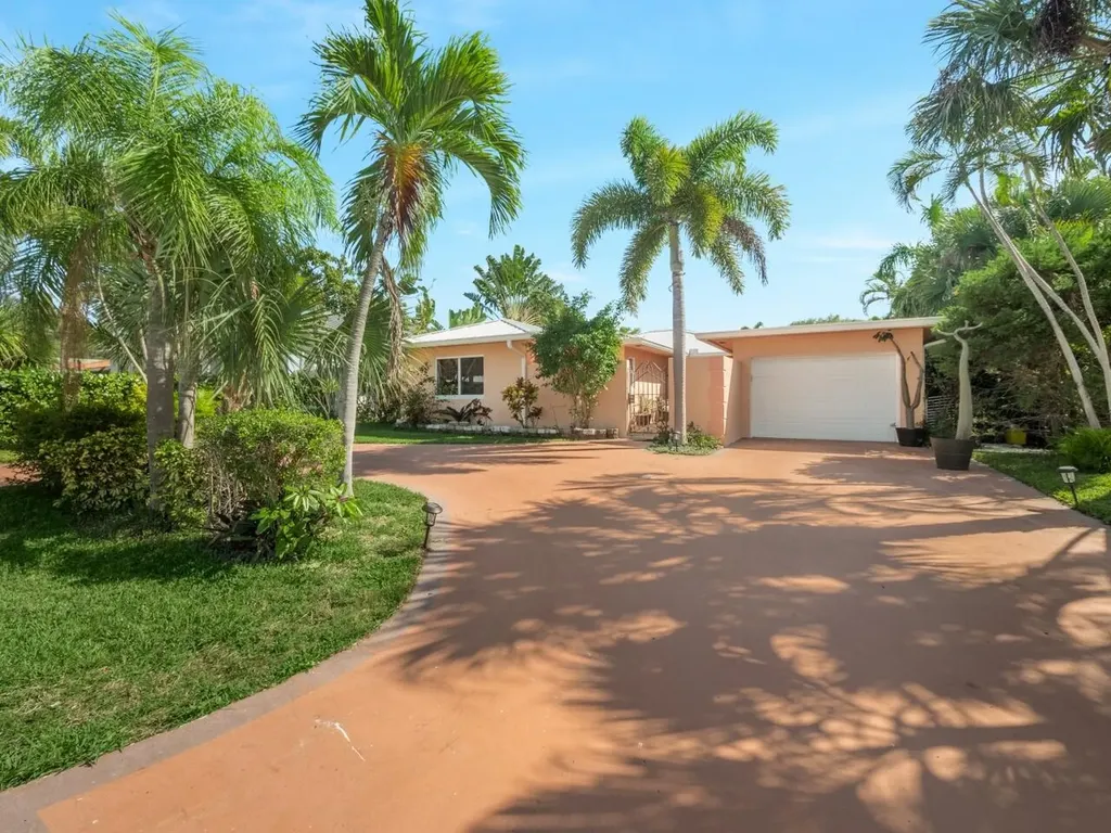 226 Bamboo Road Palm Beach Shores FL 33404