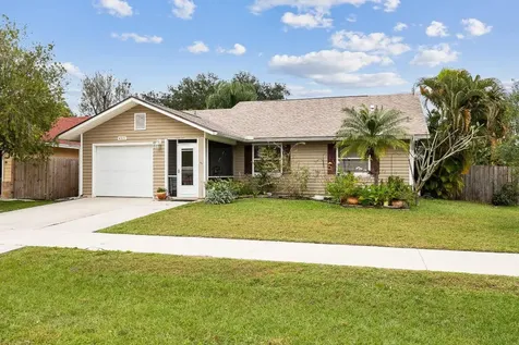 4315 SE Tamarind Street Stuart FL 34997