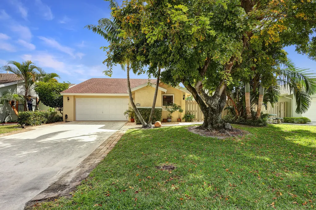 1055 NW 18th Avenue Delray Beach FL 33445