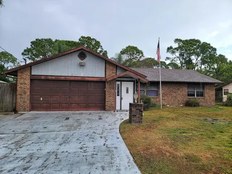 187 SW Todd Avenue Port St Lucie FL 34983