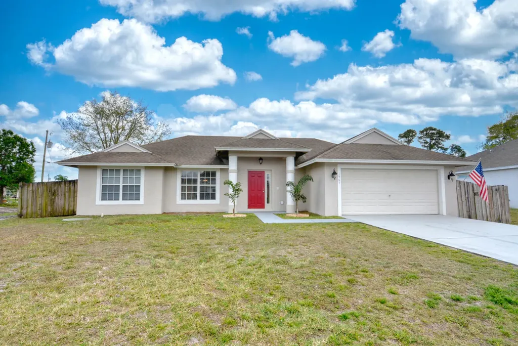 1965 SW Hillman Street Port St Lucie FL 34953