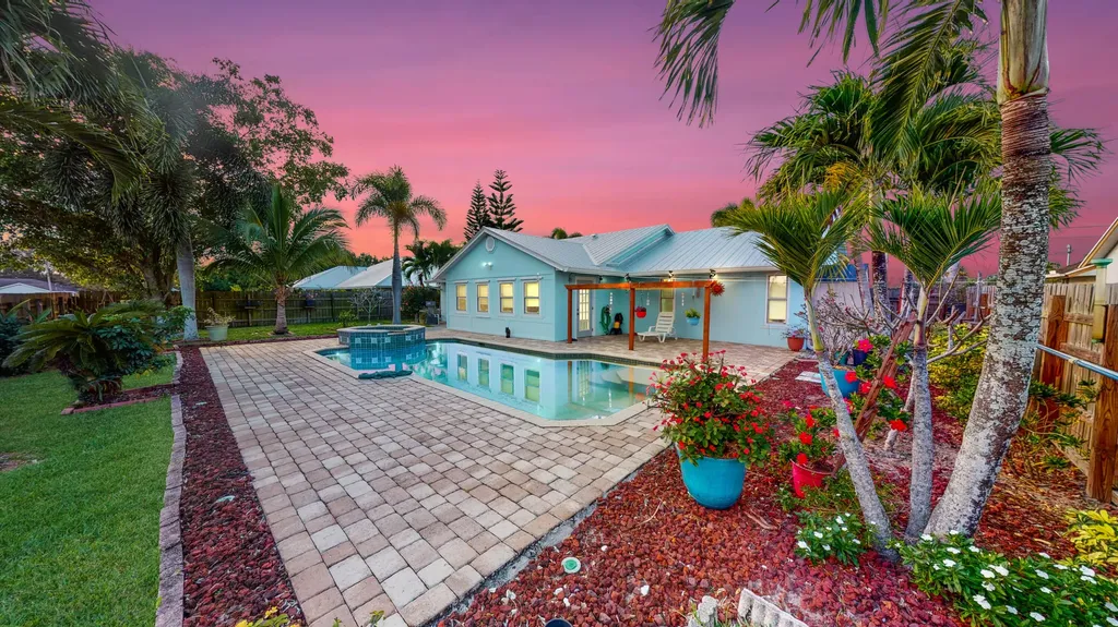 398 SW Ryan Avenue Port St Lucie FL 34953